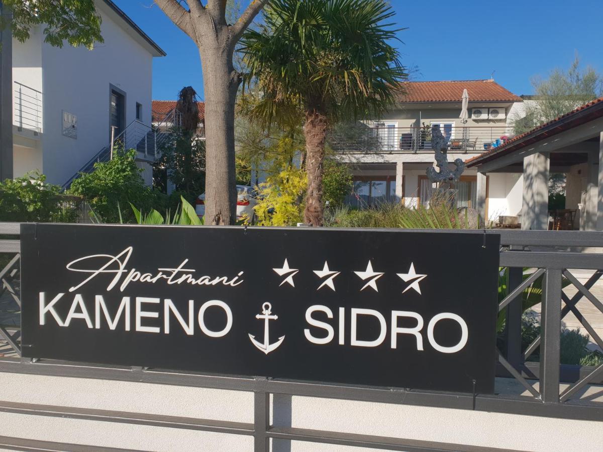 Apartmani Kameno Sidro Bilice Buitenkant foto