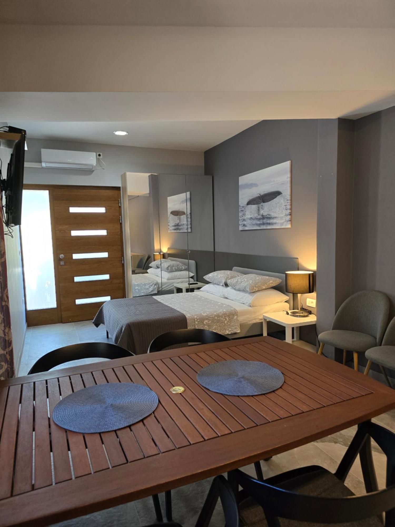 Apartmani Kameno Sidro Bilice Kamer foto