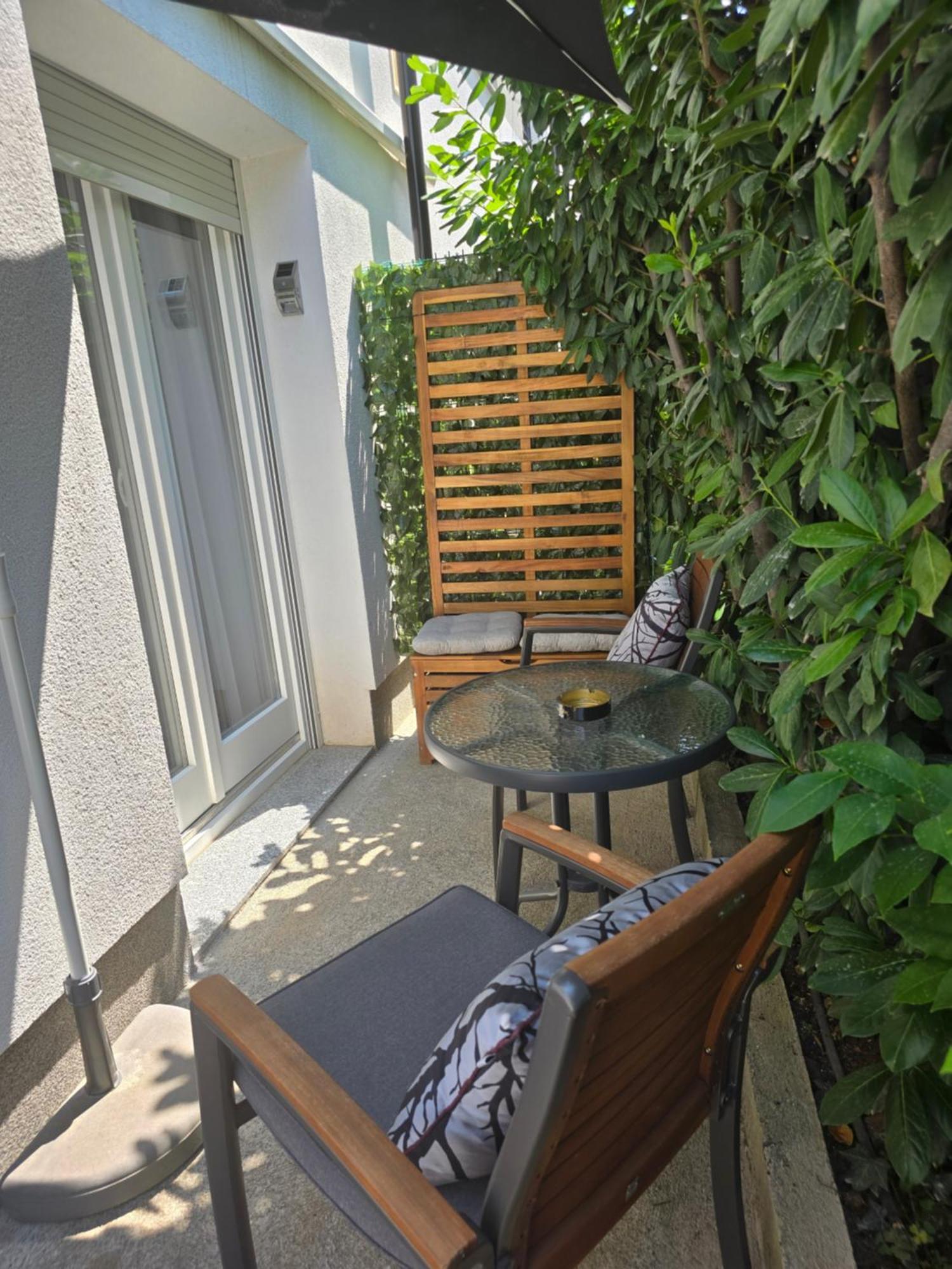 Apartmani Kameno Sidro Bilice Buitenkant foto